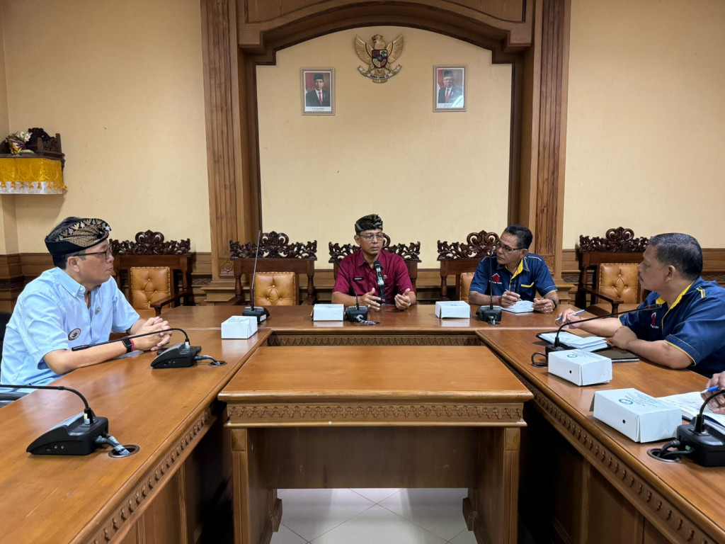 Kunjungan dari Dinas Perumahan dan Kawasan Permukiman Kabupaten Toba, Sumatera Utara
